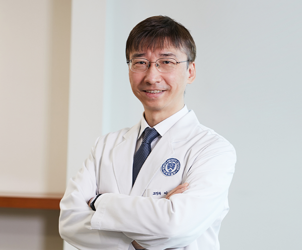 이기준 신임 치과대학학장겸 치의학전문대학원장 