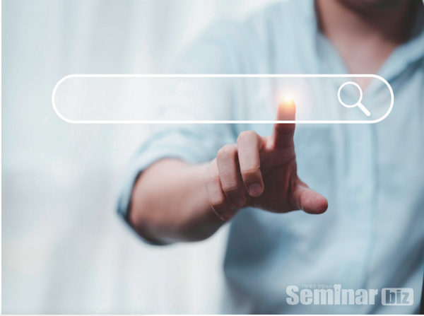 자가 구강검진 앱이 나왔다. 결국은  앱 회사와 협약 맺은 치과를 소개하는 것이다. 구강검진앱은 구색맞추기에 불과하다.