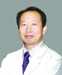 신상완 명예교수