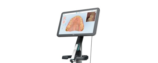 보철수복물 구강스캐너로 새롭게 출시된 ‘iTero Lumina 구강스캐너