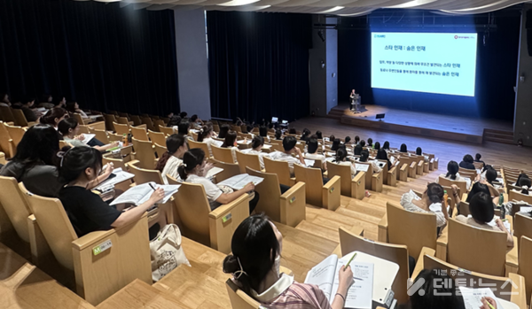 이번 세미나는 치과위생사들이 병원 운영과 진료 현장에서 곧바로 활용할 수 있는 실무 중심 교육을 제공한 자리였다. 덴탈뉴스