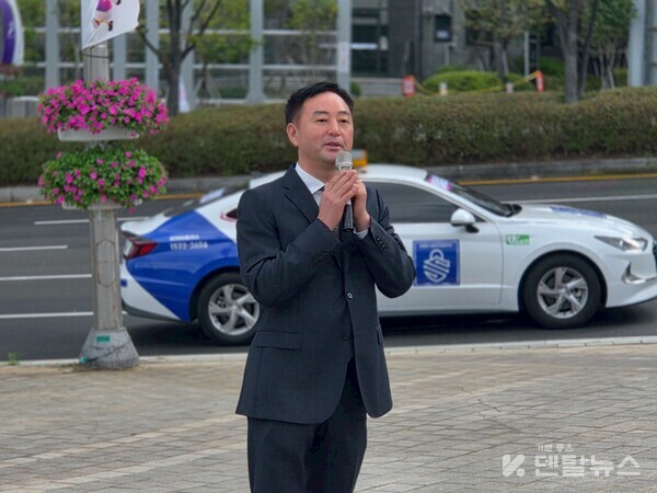 김기원 회장은 “국립치의학연구원이 발전할 수 있고, 치과 산업이 비약적으로 발전할 수 있으며, 치과 마이스 산업을 세계적으로 성장시킬 수 있는 곳은 부산 밖에 없기 때문에 국립치의학연구원은 공정하고 투명한 공모 과정을 통해 부산으로 선정돼야 한다고 강조했다. 덴탈뉴스 